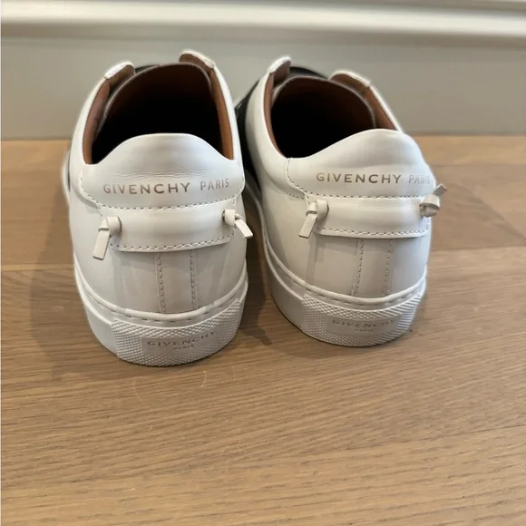 Givenchy Logo Band White Sneaker Blag Band size 39 Fantastic Condition - Picture 6 of 8
